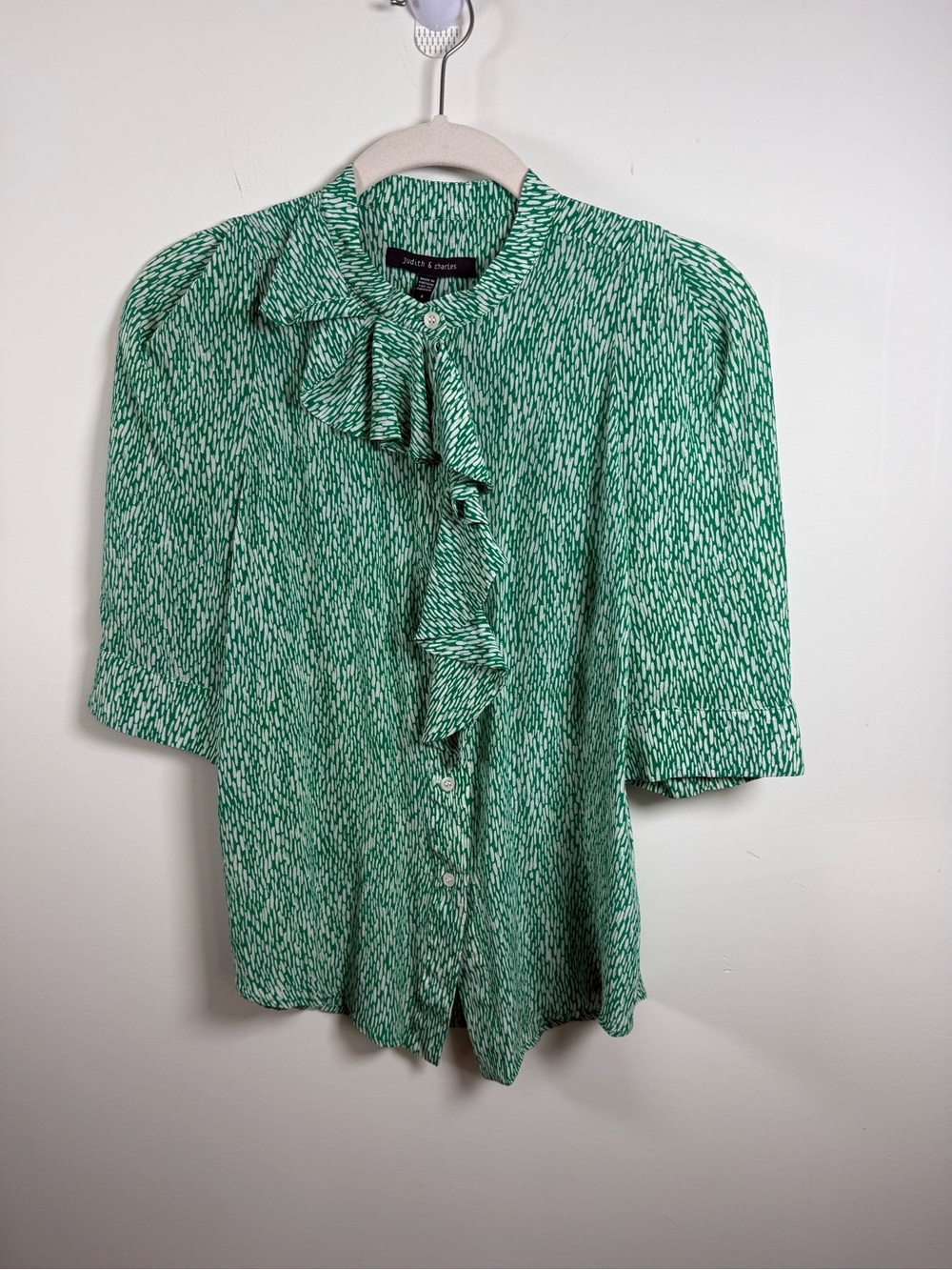 JUDITH & CHARLES | Green Silk Ruffle Blouse Size 4